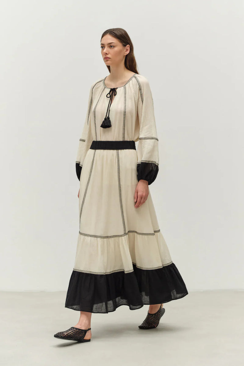 Devotion twins erato long tier skirt - black / off white