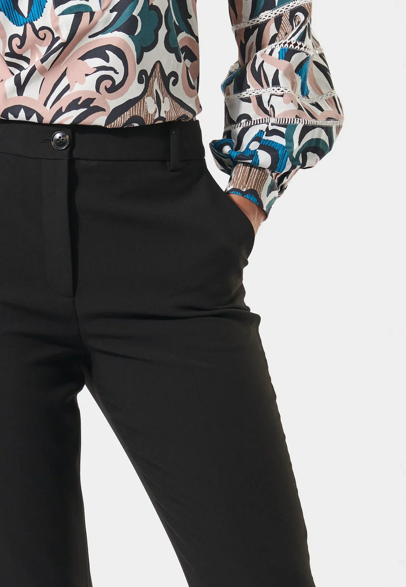 Rihanna flared pants - black Trousers Dea Kudibal