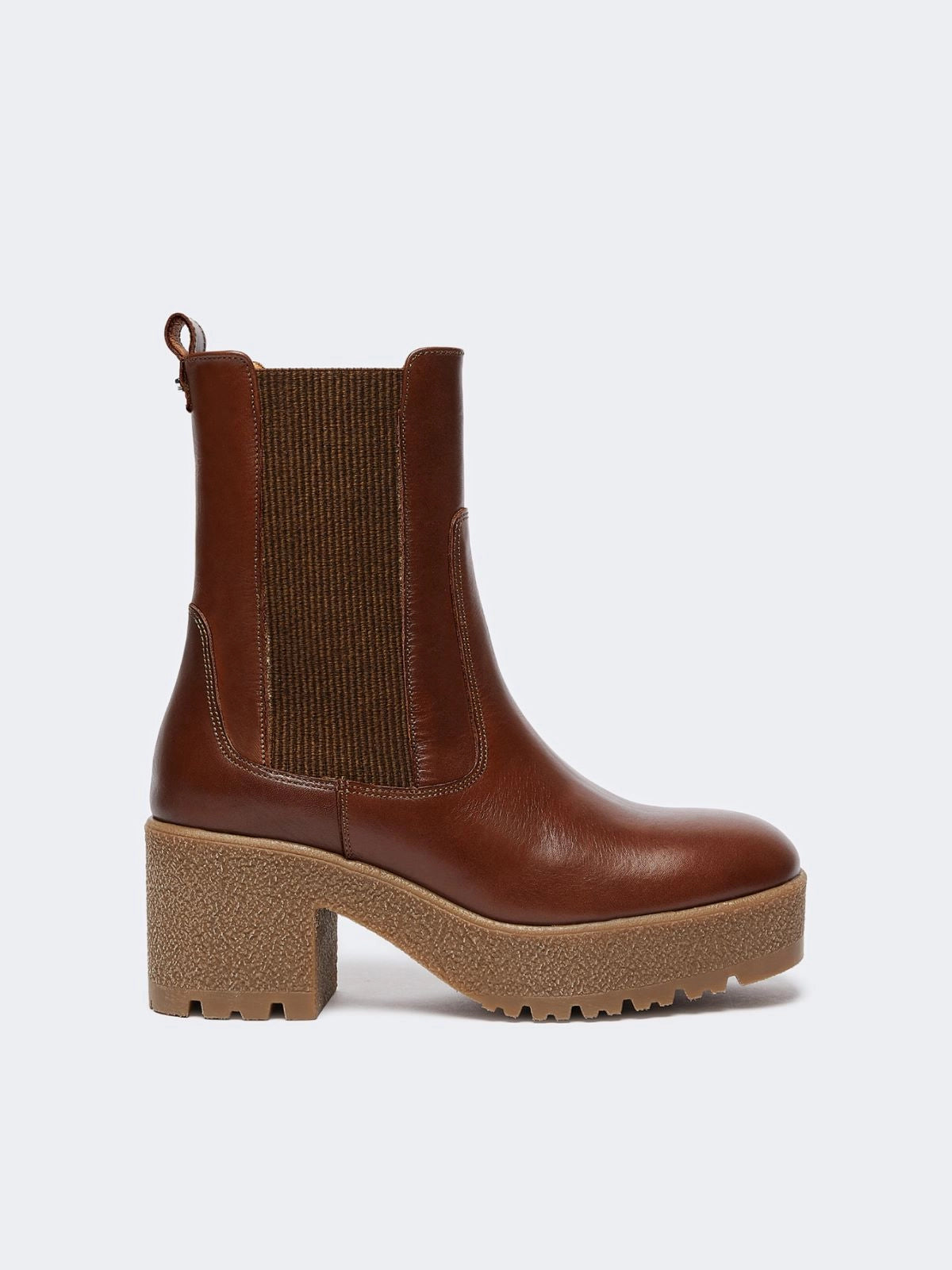 Max Mara Weekend leather chelsea boots