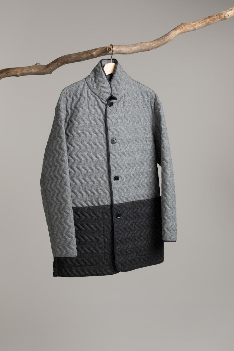 Article q20 | coal / noir Coat Hancock Archive