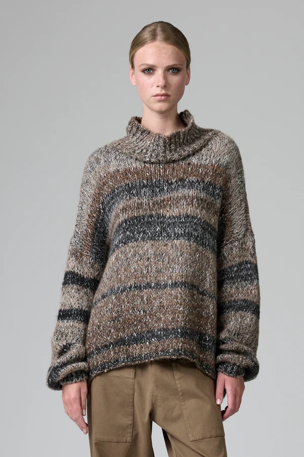 Cfdtrb17520 oversize knit with two-tone banding - tobacco