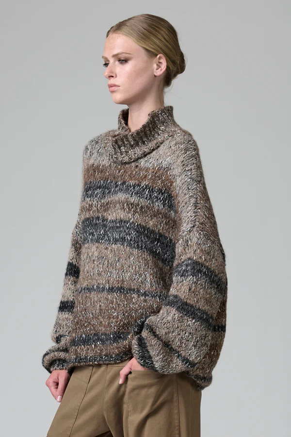 Cfdtrb17520 oversize knit with two-tone banding - tobacco