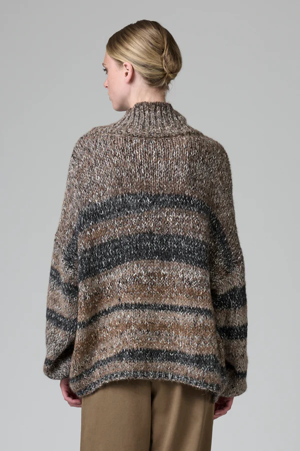Cfdtrb17520 oversize knit with two-tone banding - tobacco