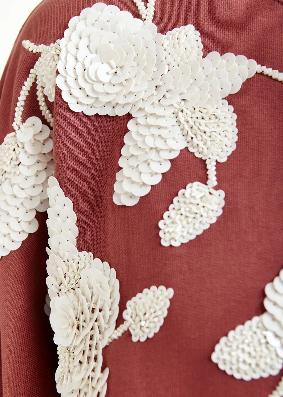 Essentiel antwerp jaga sweatshirt with sequin and bead