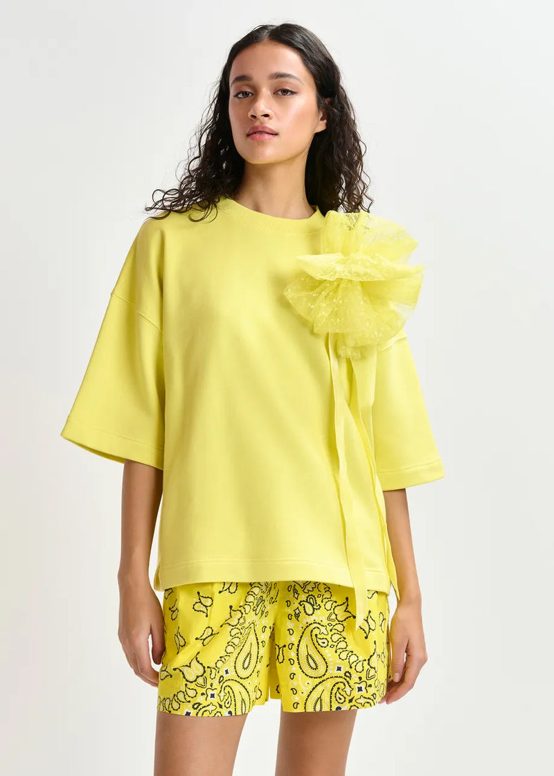 Himake sweatshirt with removable mesh brooch - yellow