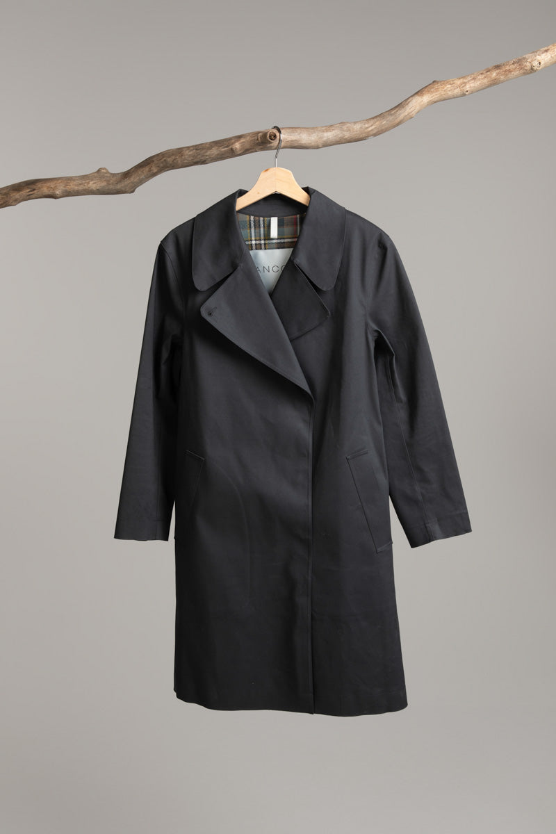 Modern trench | black / taupe Trench Coat Hancock Archive
