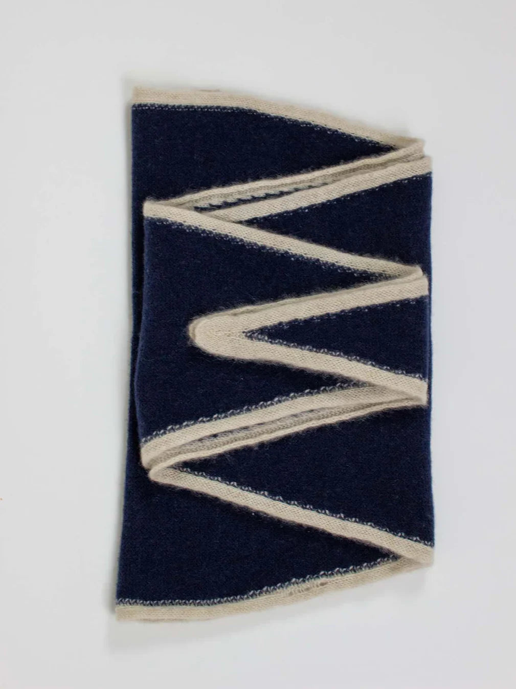 Oats & rice austen knitted cashmere scarf - navy Scarves