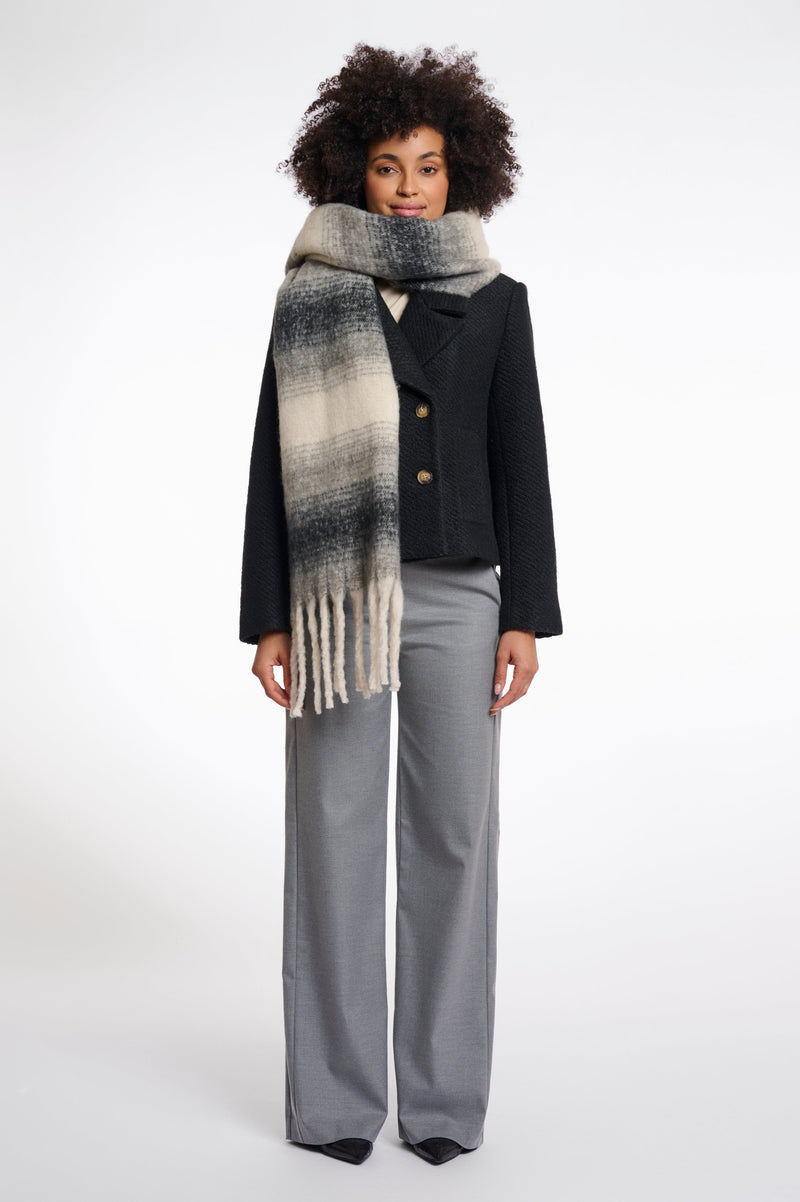 Rino & pelle erica checked scarf - black & white Scarves