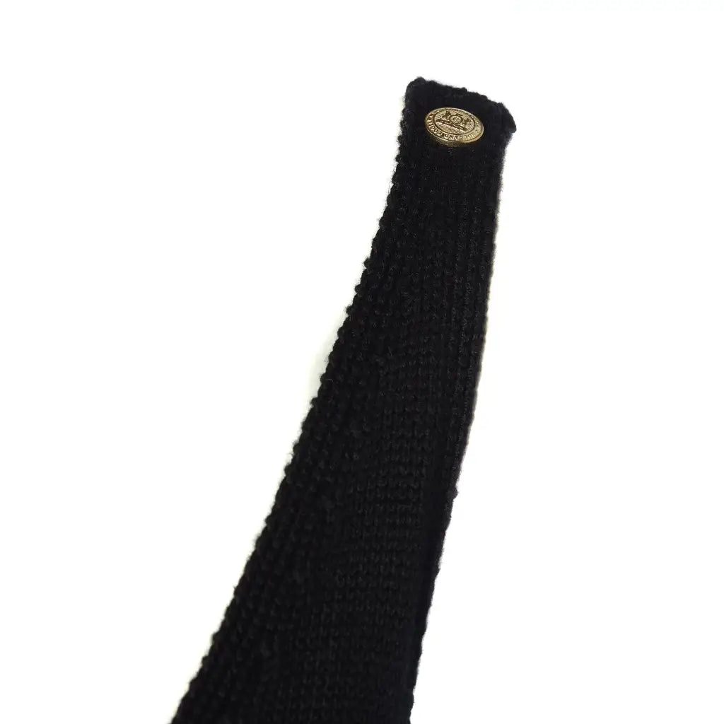 V Knit Vest - Black Essentials HOLLAND COOPER